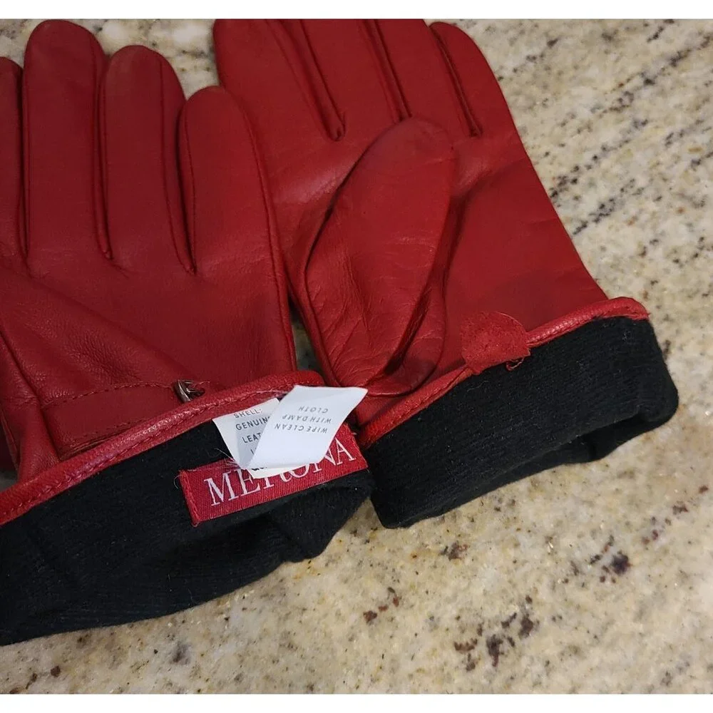 Merona Womens Size S/M Red Leather Lined Winter Gloves 3 Buckle Accent